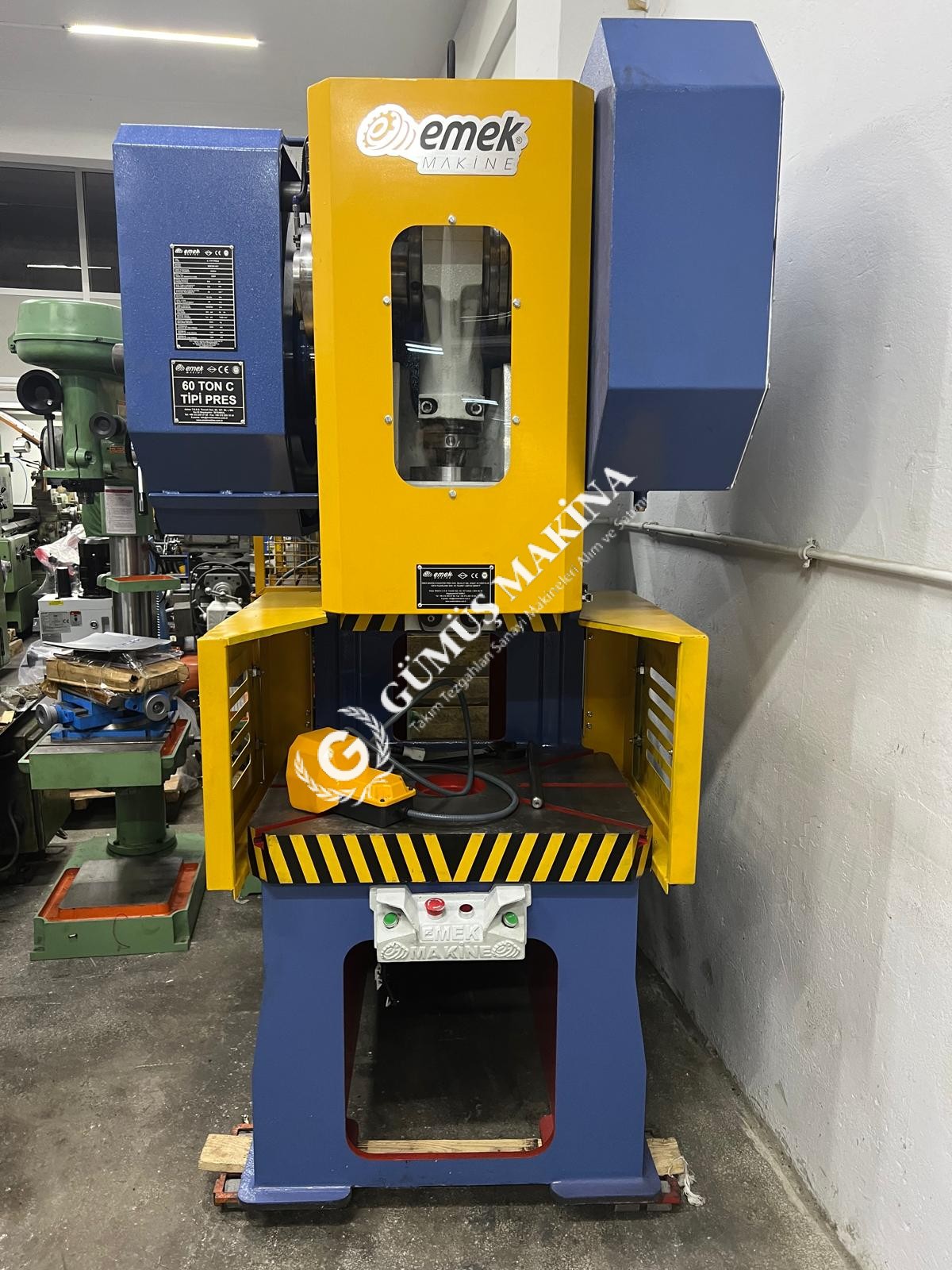 Emek Makine 60 Ton C Tipi Pres
